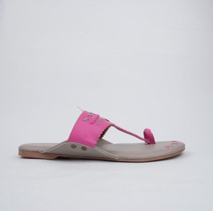 Grey and Pink flat kolhs